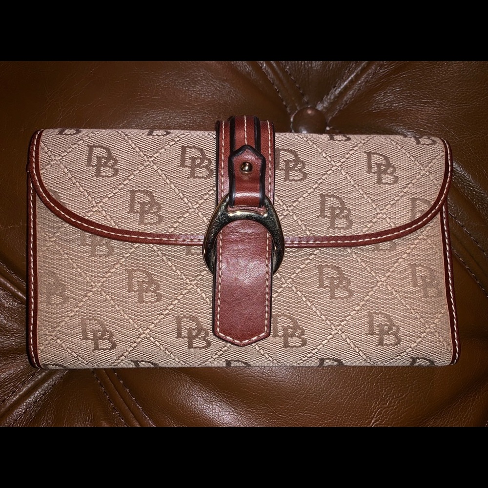 Dooney & Bourke Wallet